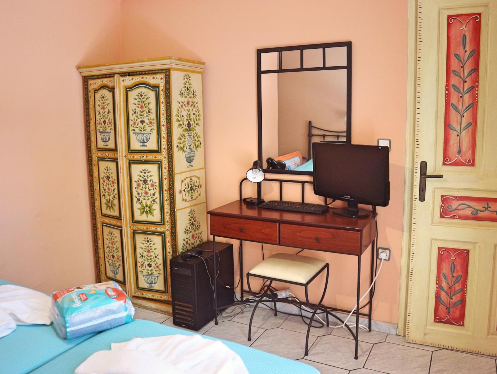 Villa Eleni Seaside Apartments Platanias  Room photo