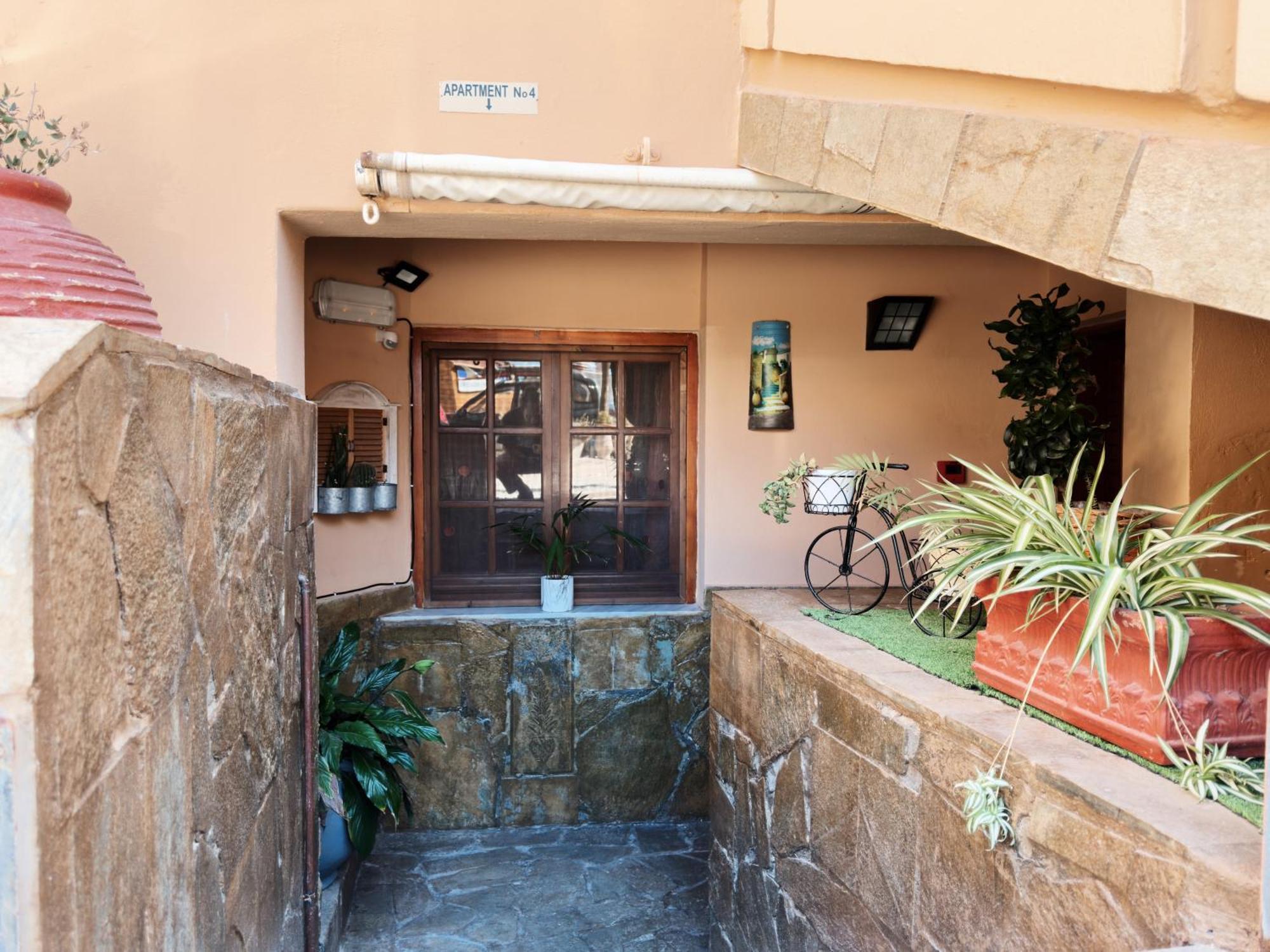 Villa Eleni Seaside Apartments Platanias  Exterior photo